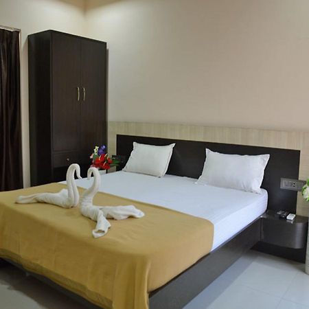 Planet Goa Beach Resort Калангут Экстерьер фото