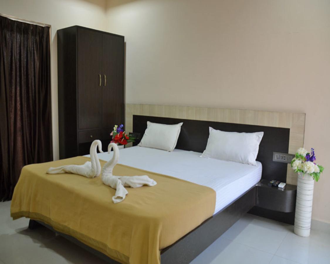 Planet Goa Beach Resort Калангут Экстерьер фото